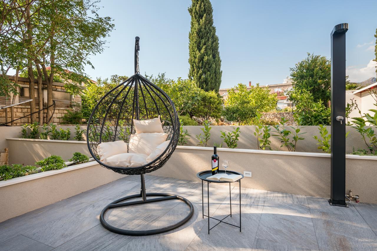 Family Apartment Dubrovnik - Private Jacuzzi Terrace, Private Parking Exterior photo
